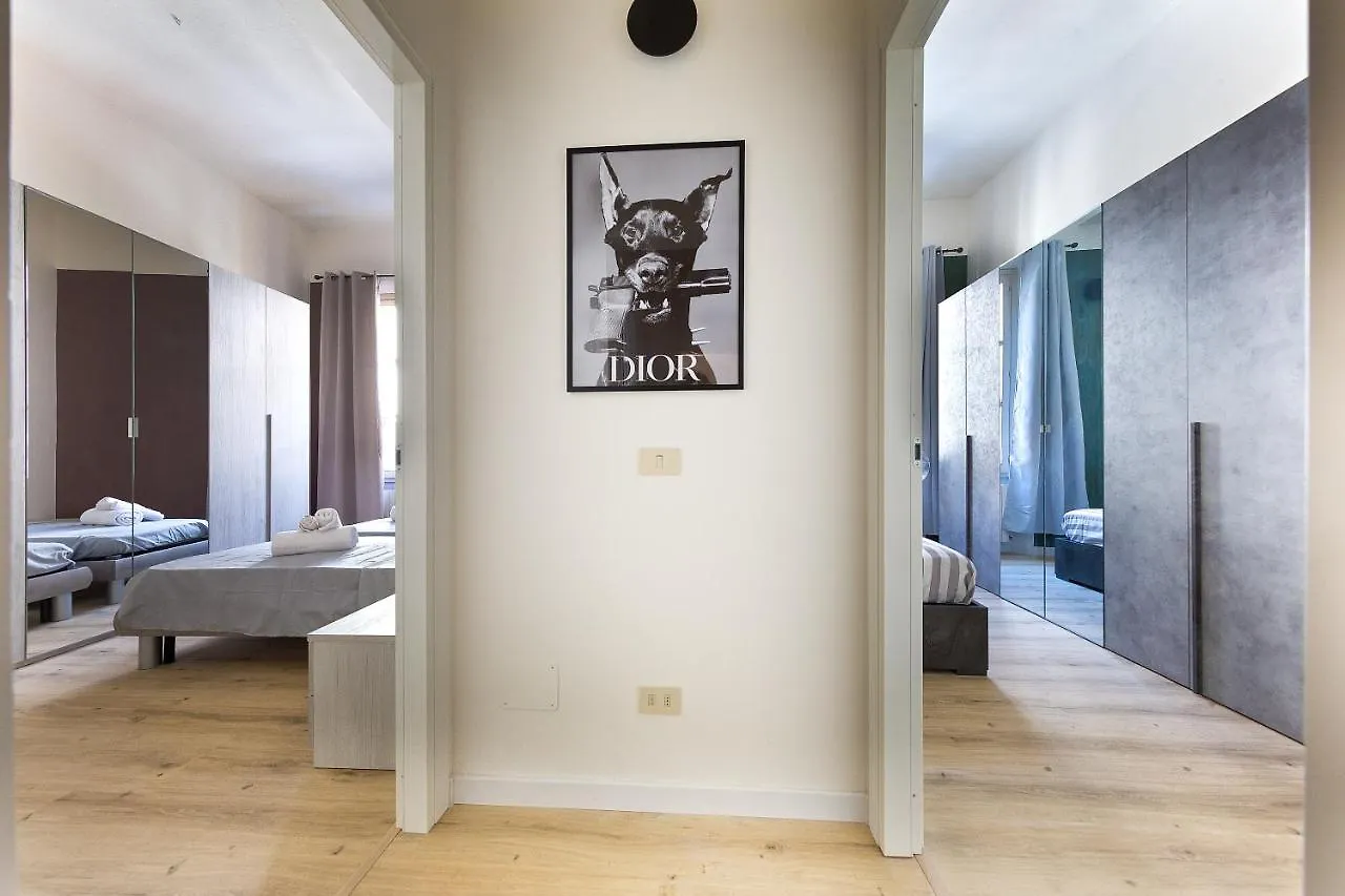 公寓 Pitti Home 雷焦艾米利亚